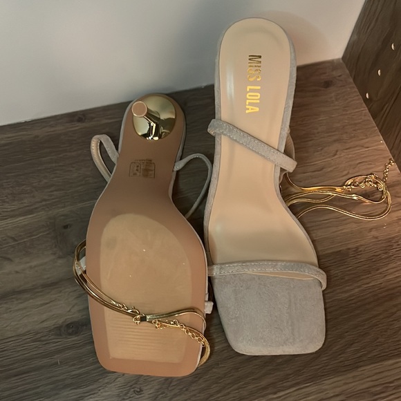 SOLD - Picture 2 of 3